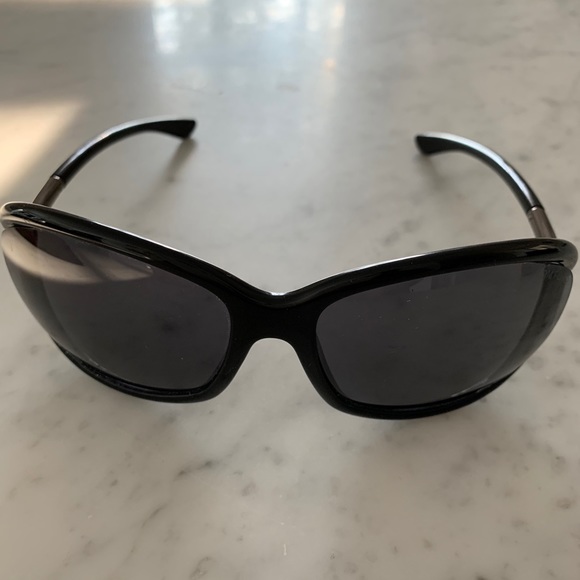 Tom Ford Accessories - TOM FORD Black Jennifer Sunglasses
